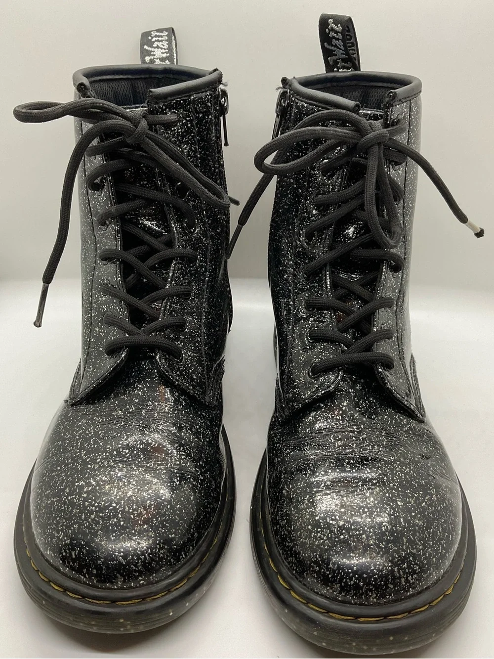 DR. MARTENS “Black Glitter” Junior 1460 Lace Up Boots Youth Girls Sz 6 /boy’s Sz